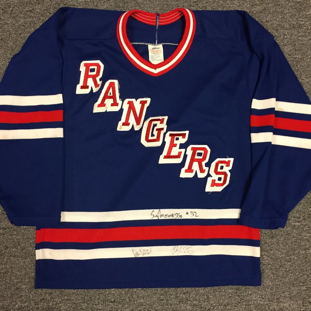 New York Rangers (Autograph) CCM jersey (Small)